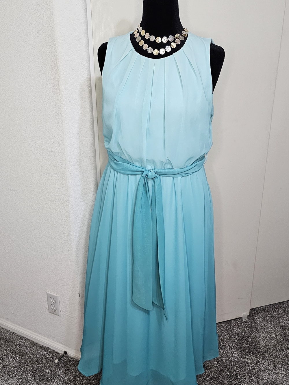 Calvin Klein Aqua Sleeveless Pleated Maxi Dress with Waist Tie Sz 12
